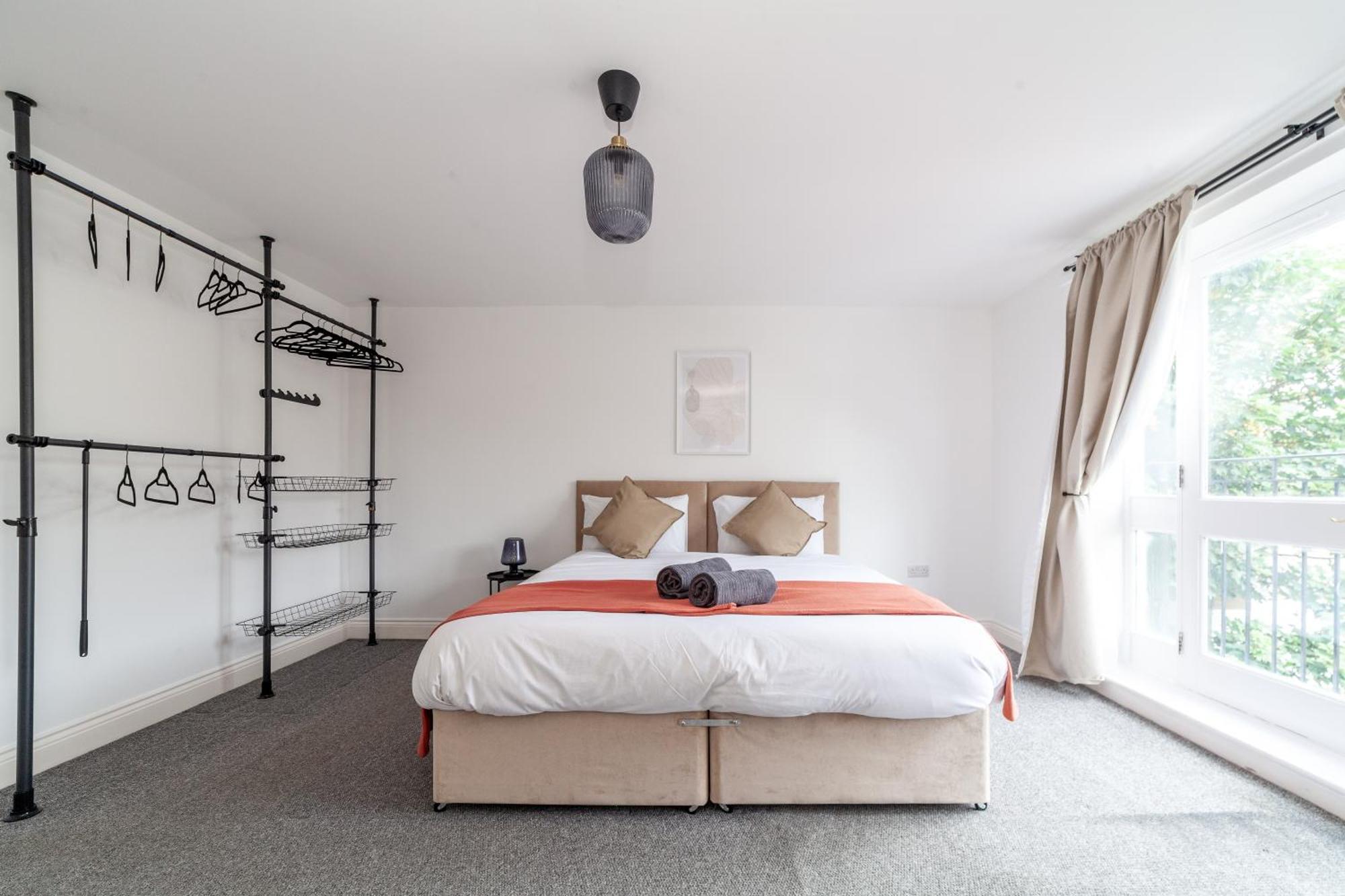 Arte Stays Serviced Houses Stratford - 3 Bedrooms 2 Bathrooms Houses London, Stratford, Maryland, Free Parking, Garden, Weekly Or Monthly Stays - Up To 8 Guests Londres Exterior foto